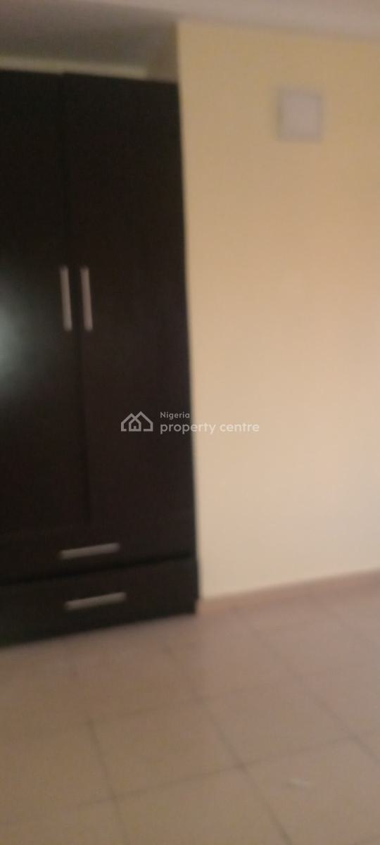 No Available, Off Mobil Road, Ilaje, Ajah, Lagos, Flat / Apartment for Rent