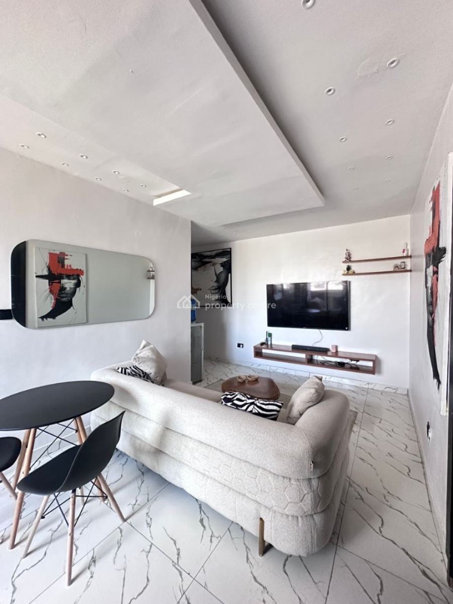 Luxuriously Furnished 2 Bedroom Apartment in a Serene Location, Ologolo, Lekki, Lagos, Flat / Apartment for Rent