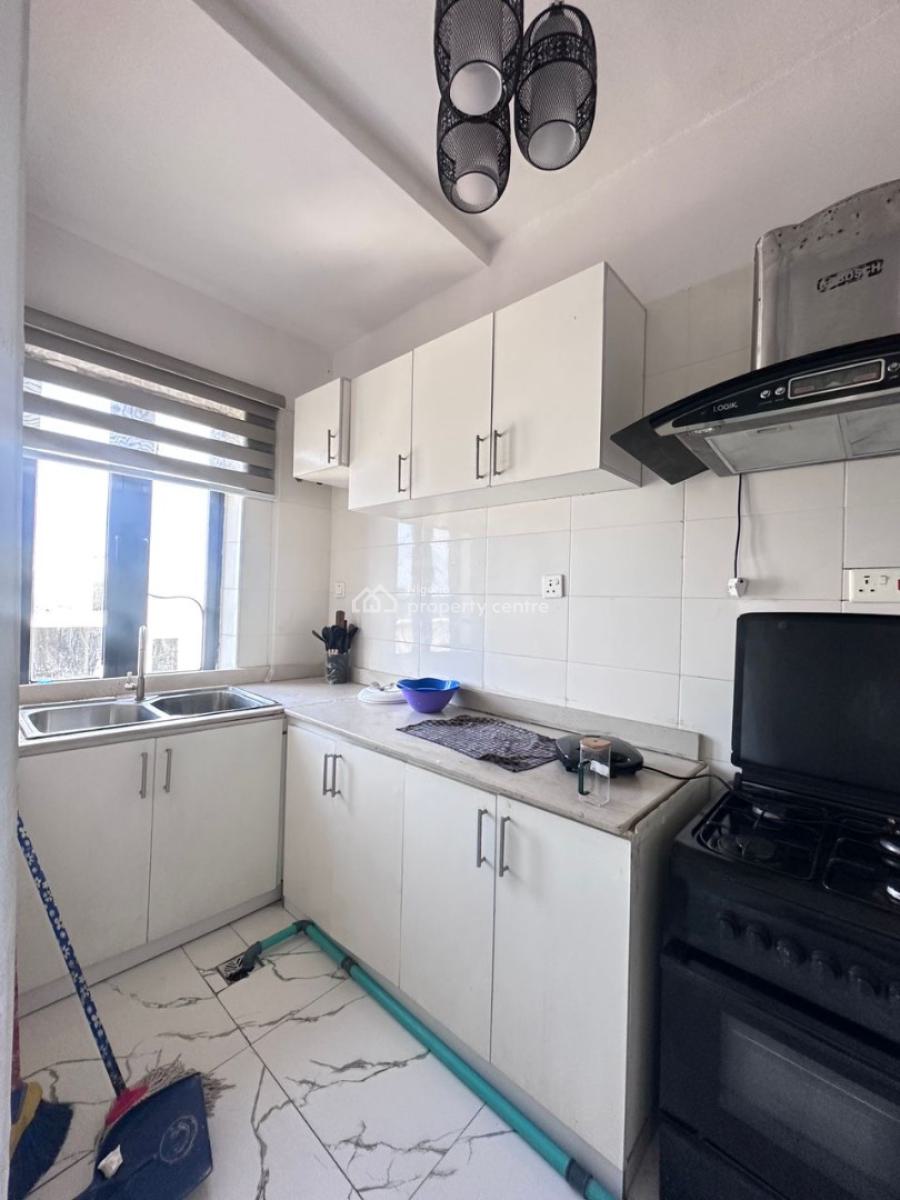 Luxuriously Furnished 2 Bedroom Apartment in a Serene Location, Ologolo, Lekki, Lagos, Flat / Apartment for Rent