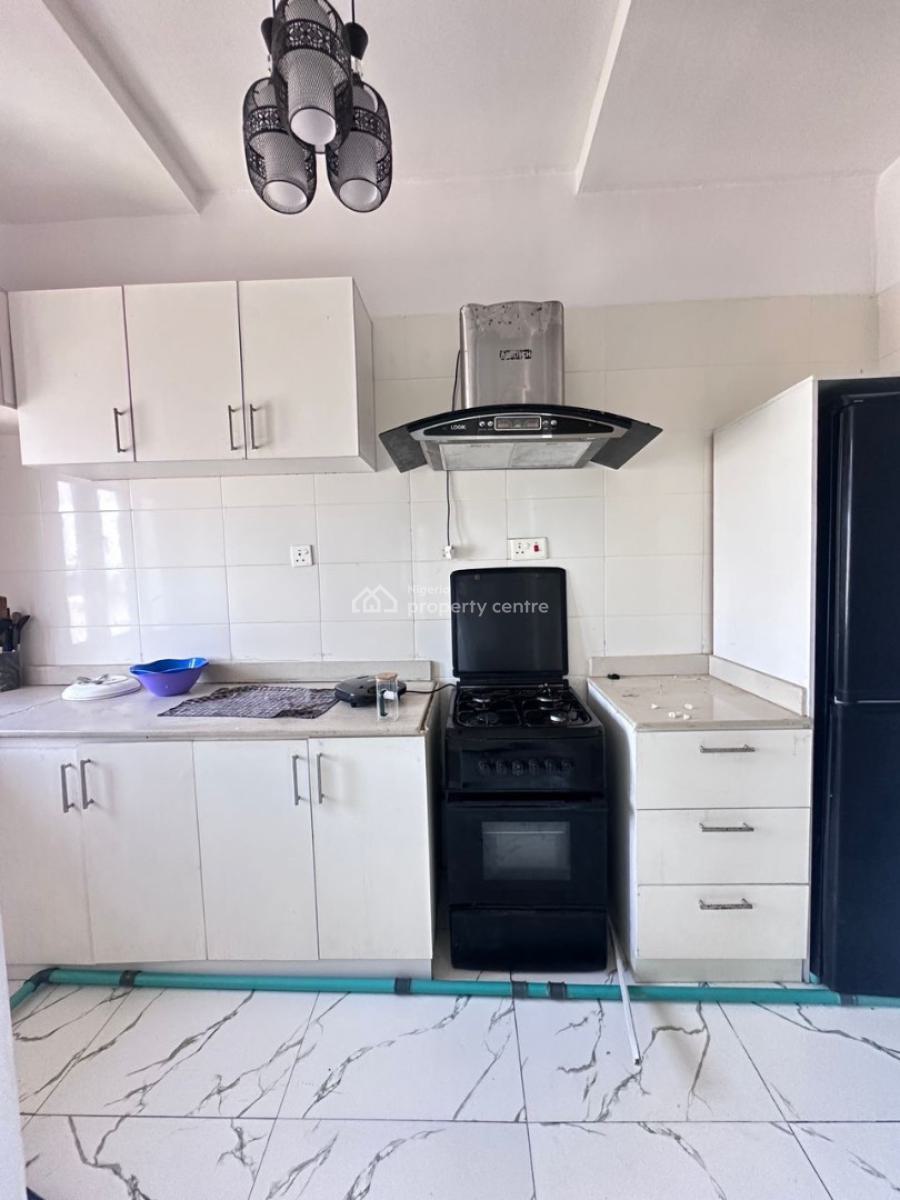 Luxuriously Furnished 2 Bedroom Apartment in a Serene Location, Ologolo, Lekki, Lagos, Flat / Apartment for Rent