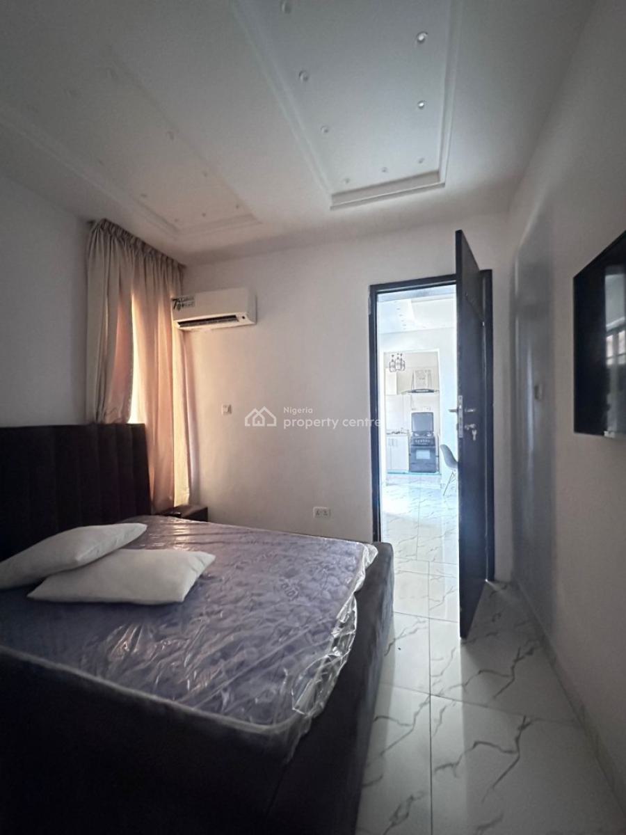Luxuriously Furnished 2 Bedroom Apartment in a Serene Location, Ologolo, Lekki, Lagos, Flat / Apartment for Rent