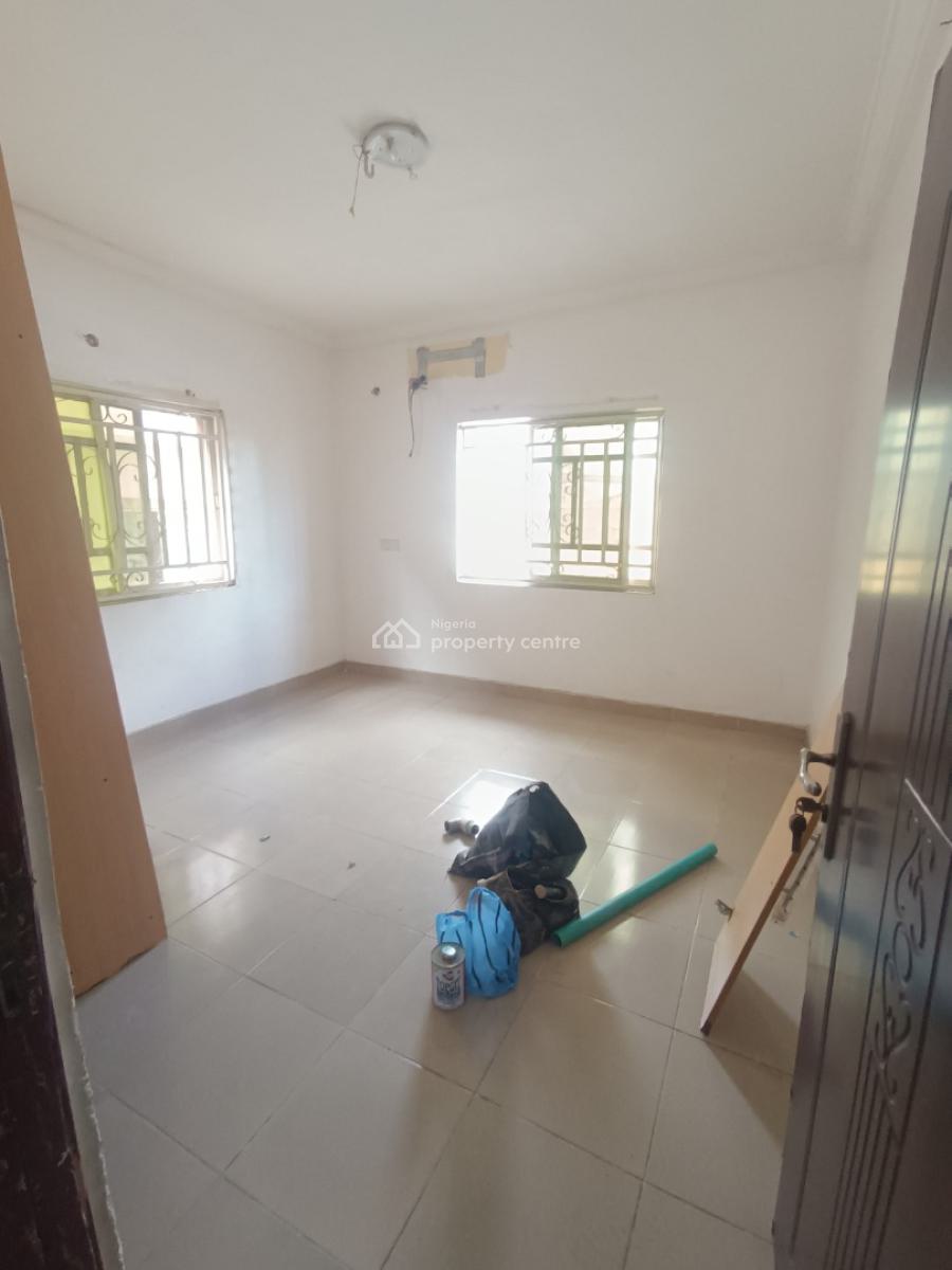3 Bedroom Flat, Olokonla, Before Blenco, Sangotedo, Ajah, Lagos, Flat / Apartment for Rent