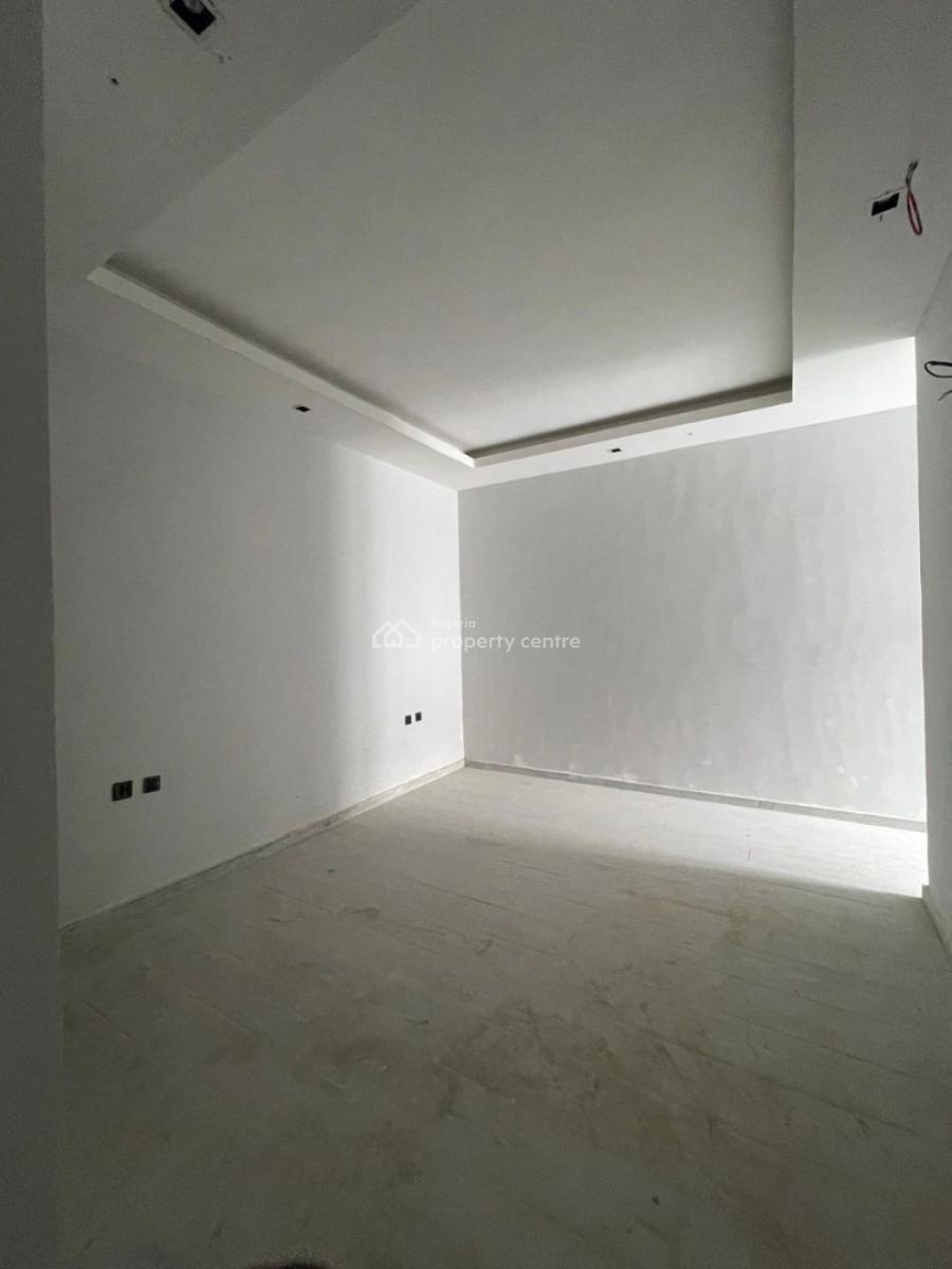 Exquisitely Finished 2 Bedroom Apartment with Elevator, Pool and Gym️, Victoria Island (vi), Lagos, Block of Flats for Sale