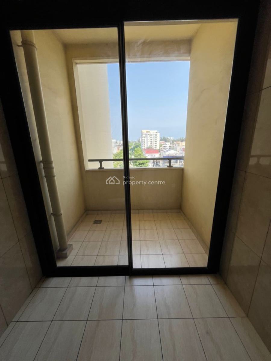 Luxury 4 Bedroom Apartment with a Room Bq, Banana Island, Ikoyi, Lagos, Flat / Apartment for Rent