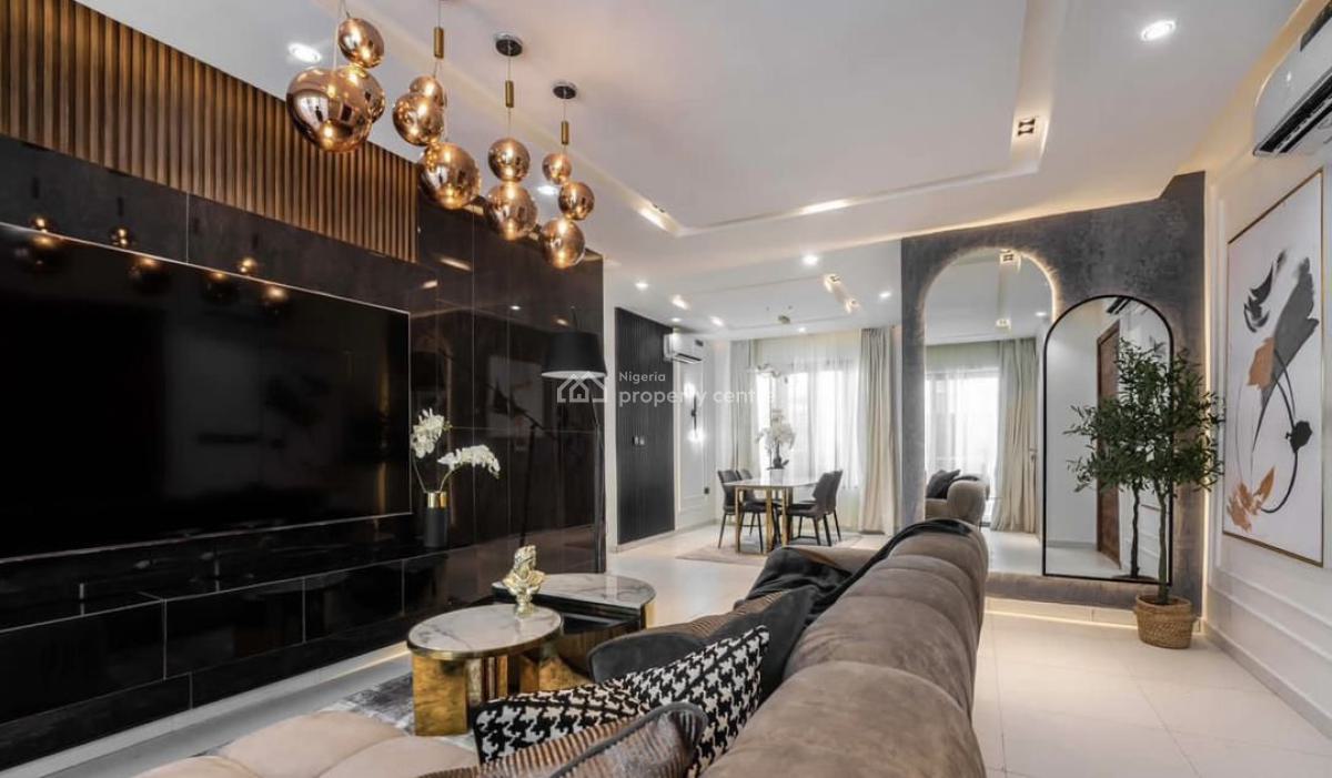 Cozy 2 Bedroom Apartment, Admiralty Way, Lekki Phase 1, Lekki, Lagos, Flat / Apartment Short Let