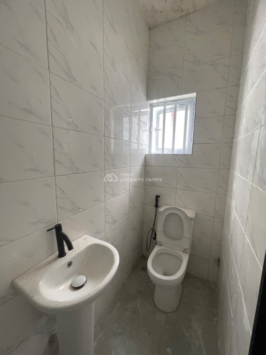 Brand New Mini Flat All Rooms En-suite in Code for Access Estate, Atlantic View Estate, Igbo Efon, Lekki, Lagos, Flat / Apartment for Rent