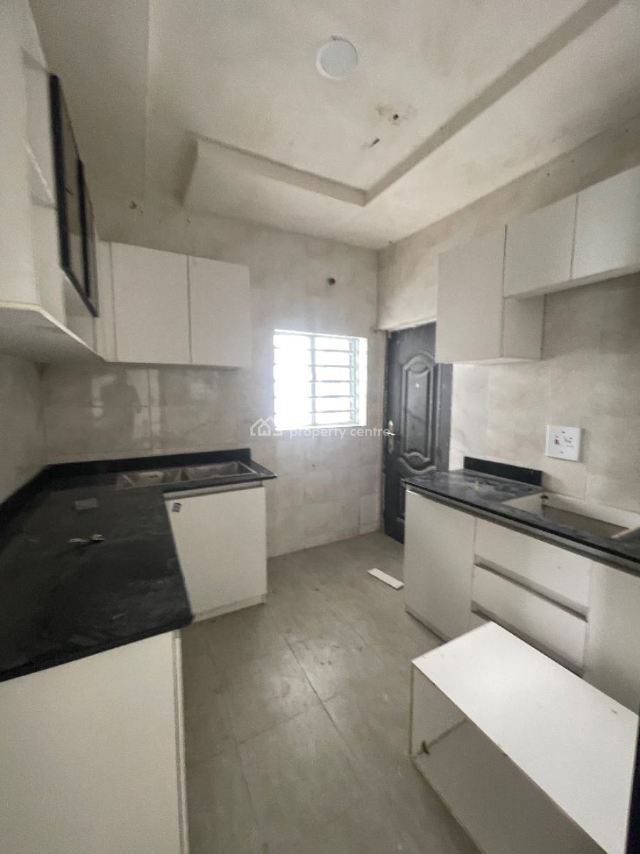 Brand New Mini Flat All Rooms En-suite in Code for Access Estate, Atlantic View Estate, Igbo Efon, Lekki, Lagos, Flat / Apartment for Rent