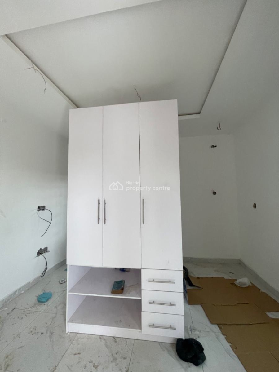 Nice Built 5 Bedroom Home with a Bq, Gra, Ogudu, Lagos, Detached Duplex for Sale