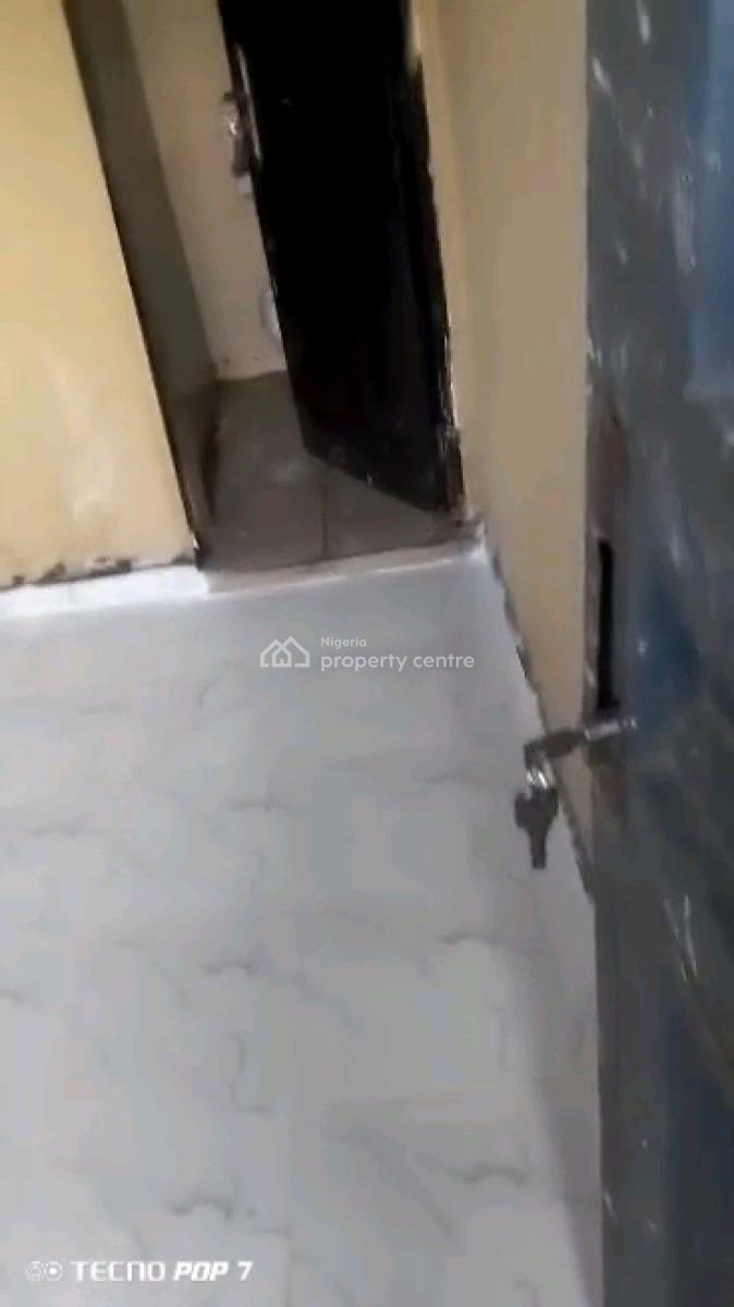 Nice Mini with 2 Toilets and Bath, Iwaya, Yaba, Lagos, Mini Flat (room and Parlour) for Rent