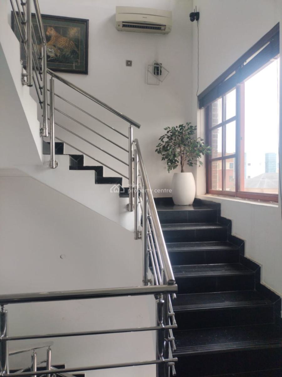 3 Bedroom Flat with a Room Bq, Mojisola Onikoyi Estate, Banana Island, Ikoyi, Lagos, Flat / Apartment for Sale