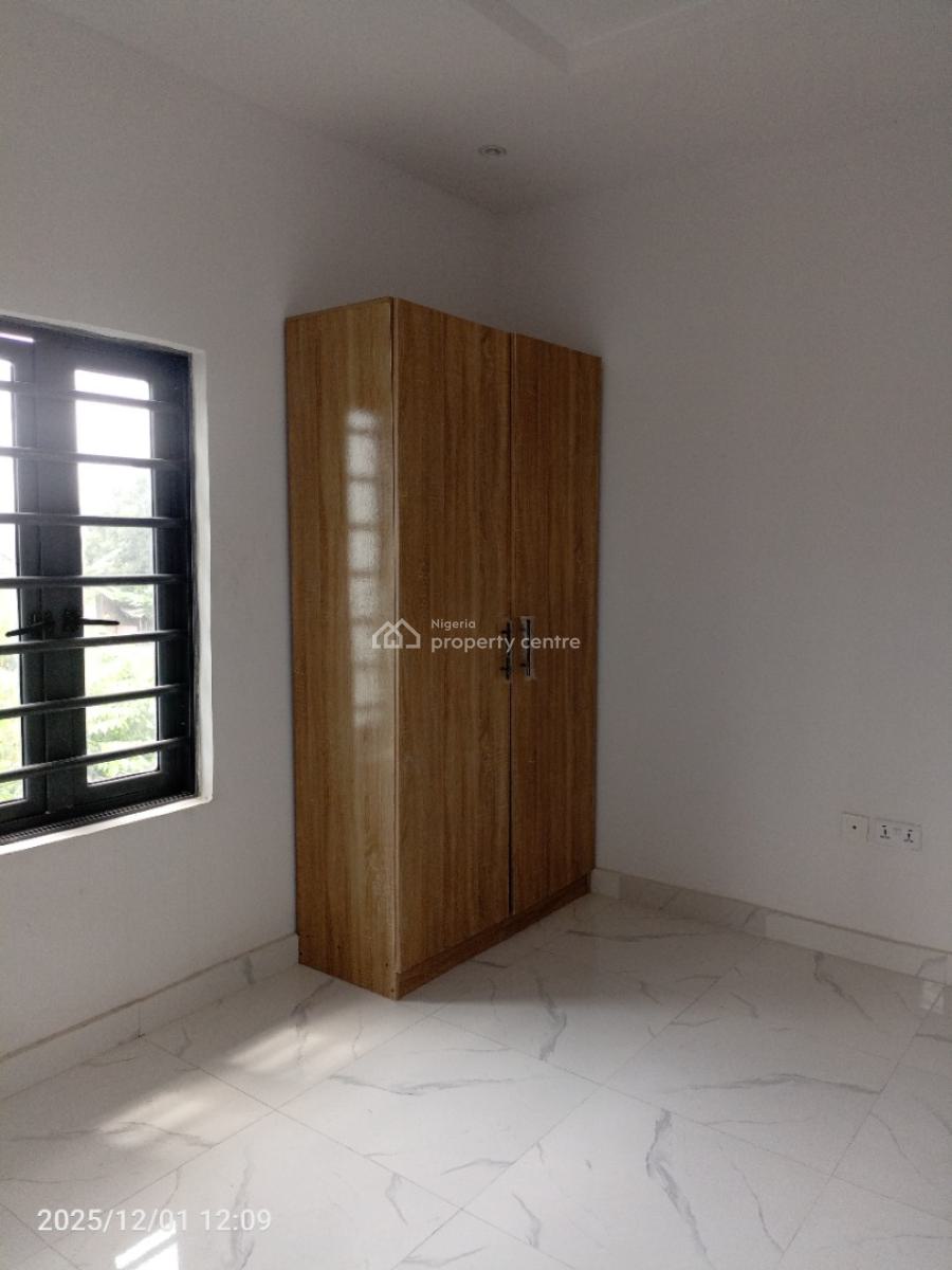 3 Bedroom Newly Built Luxurious Upstairs Flat, Lekki Scheme 2, Off Ogombo Road, Lekki Phase 2, Lekki, Lagos, Flat / Apartment for Rent