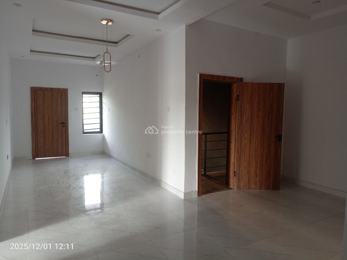 3 Bedroom Newly Built Luxurious Upstairs Flat, Lekki Scheme 2, Off Ogombo Road, Lekki Phase 2, Lekki, Lagos, Flat / Apartment for Rent