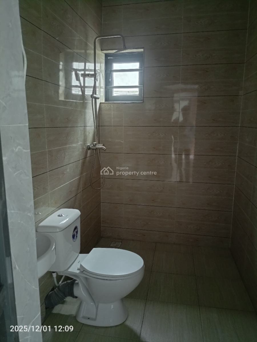 3 Bedroom Newly Built Luxurious Upstairs Flat, Lekki Scheme 2, Off Ogombo Road, Lekki Phase 2, Lekki, Lagos, Flat / Apartment for Rent