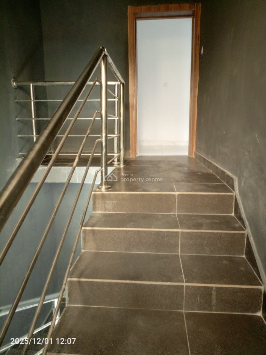 3 Bedroom Newly Built Luxurious Upstairs Flat, Lekki Scheme 2, Off Ogombo Road, Lekki Phase 2, Lekki, Lagos, Flat / Apartment for Rent
