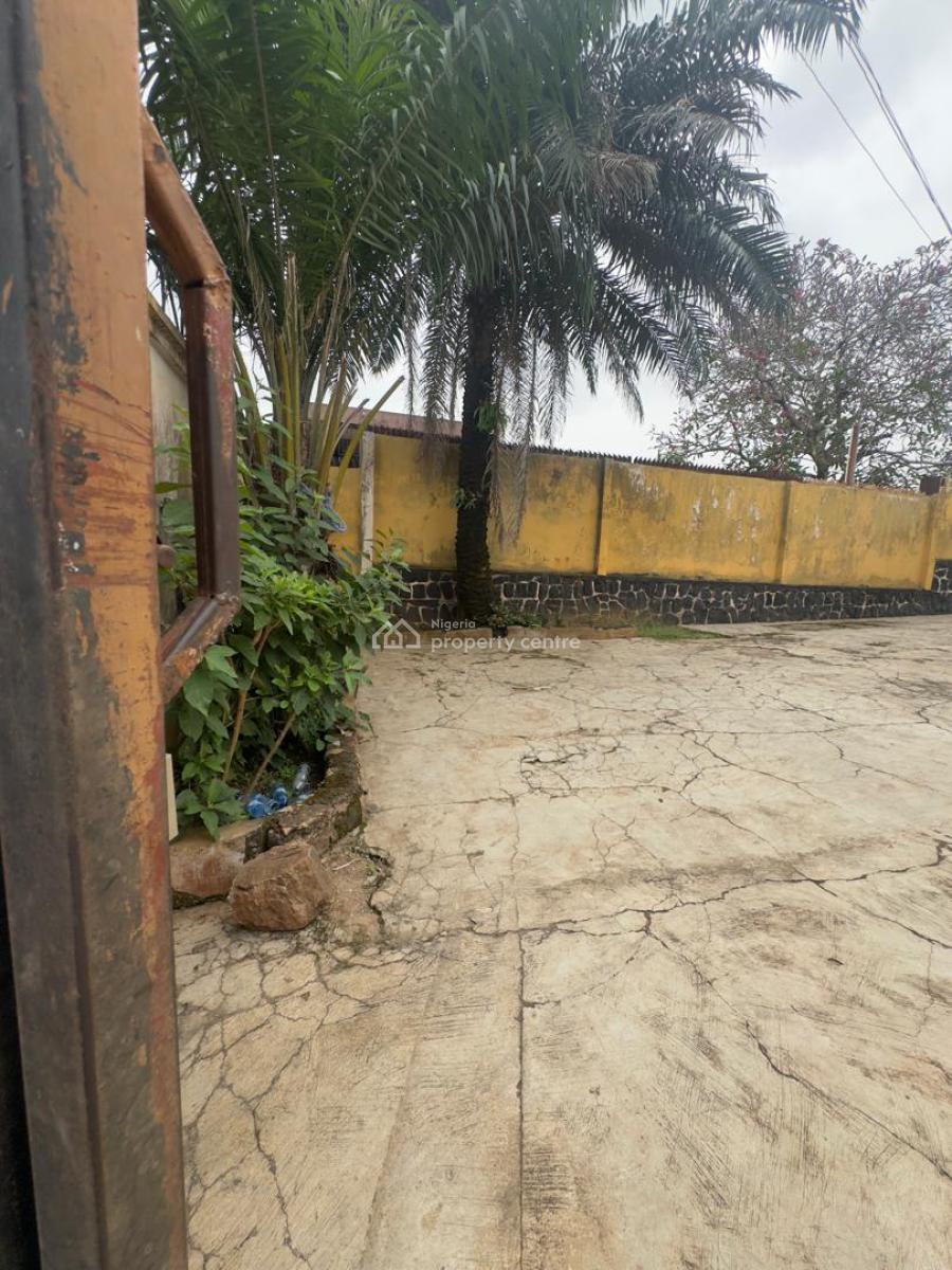 Old Structure on 540sqm of Land, Ikolaba Main Estate, Agodi Gra, Ibadan, Oyo, Residential Land for Sale