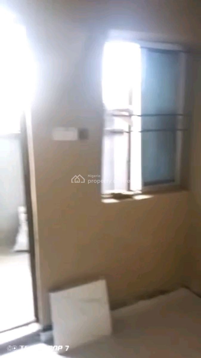 Nice Mini with 2 Toilets and Bath, Iwaya, Yaba, Lagos, Mini Flat (room and Parlour) for Rent