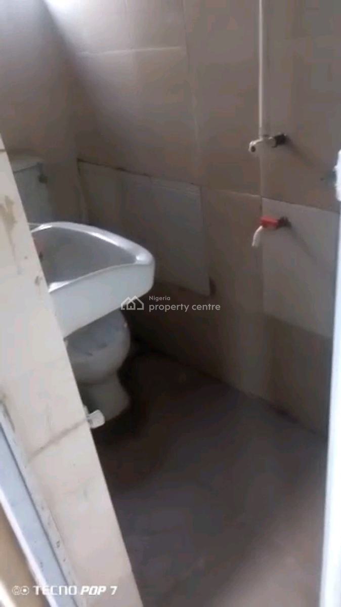 Nice Mini with 2 Toilets and Bath, Iwaya, Yaba, Lagos, Mini Flat (room and Parlour) for Rent