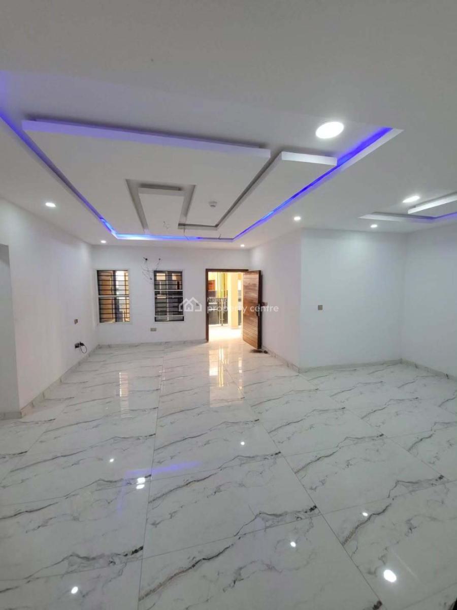 Fully Serviced 2 Bedrooms Apartment with a Bq, Lekki Phase 1, Lekki, Lagos, Flat / Apartment for Rent