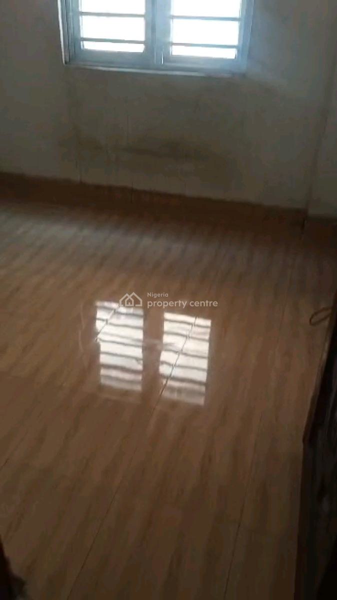 Two Bedroom Flat, Jebba Street, Adekunle, Yaba, Lagos, Flat / Apartment for Rent