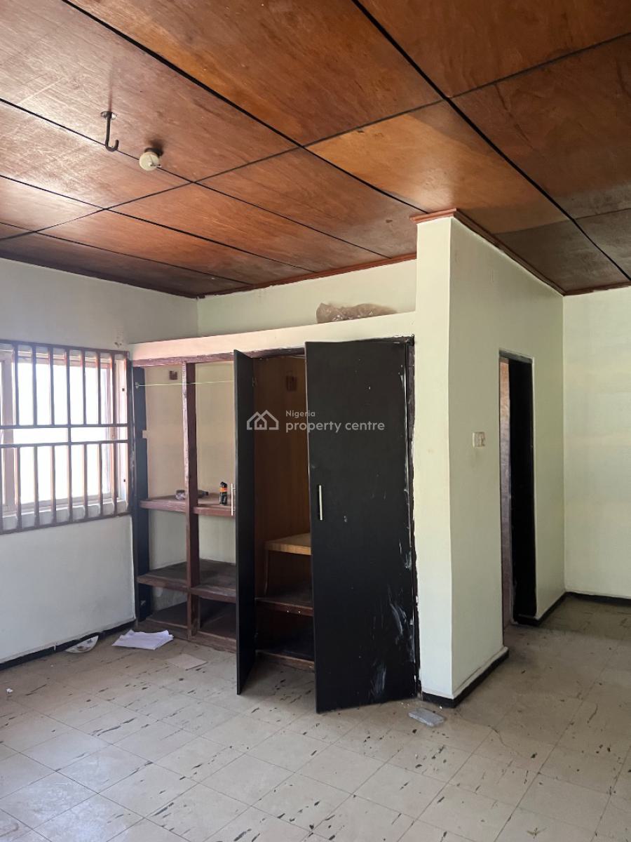 3 Bedroom Flat, Office /residence, 1st Floor, Off Amino Kano, Wuse 2, Abuja, Flat / Apartment for Rent