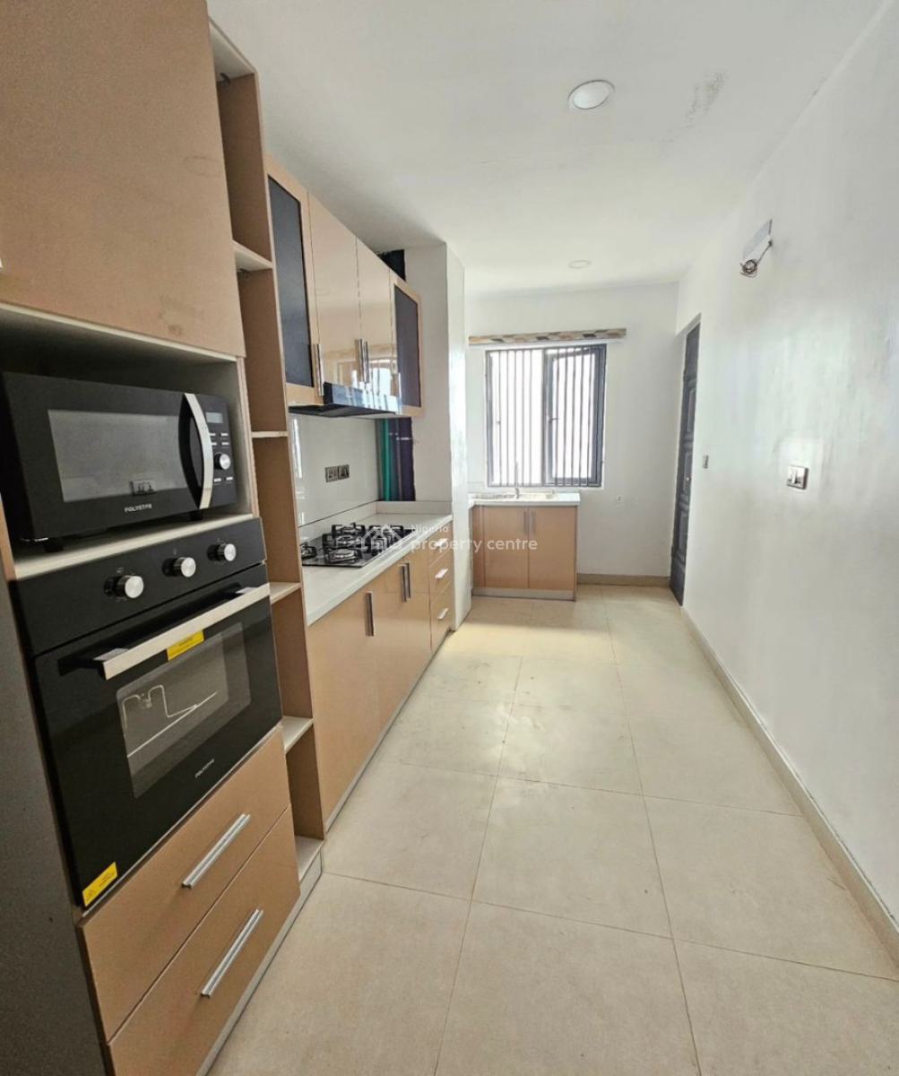 Modern 4 Bedroom Maisonette with Communal Pool, Gym, Children Play Court, Surulere, Lagos, Block of Flats for Sale