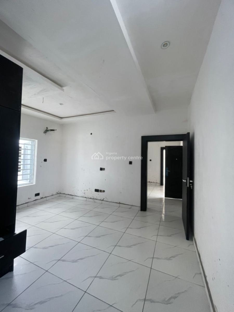 Brand New 2 Bedroom Flat, New Road, Lekki Expressway, Lekki, Lagos, Flat / Apartment for Rent