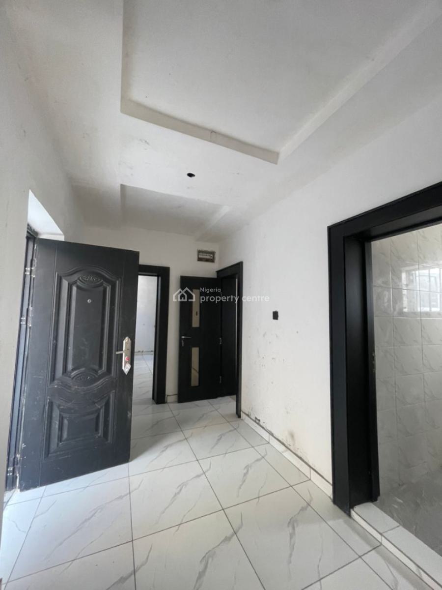 Brand New 2 Bedroom Flat, New Road, Lekki Expressway, Lekki, Lagos, Flat / Apartment for Rent