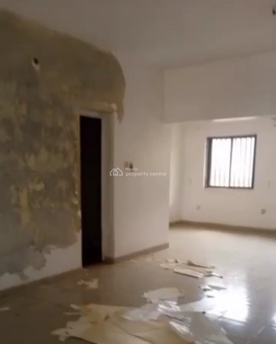 Standard 3 Bedroom Flat, in Gowon Estate, Egbeda, Alimosho, Lagos, Flat / Apartment for Rent