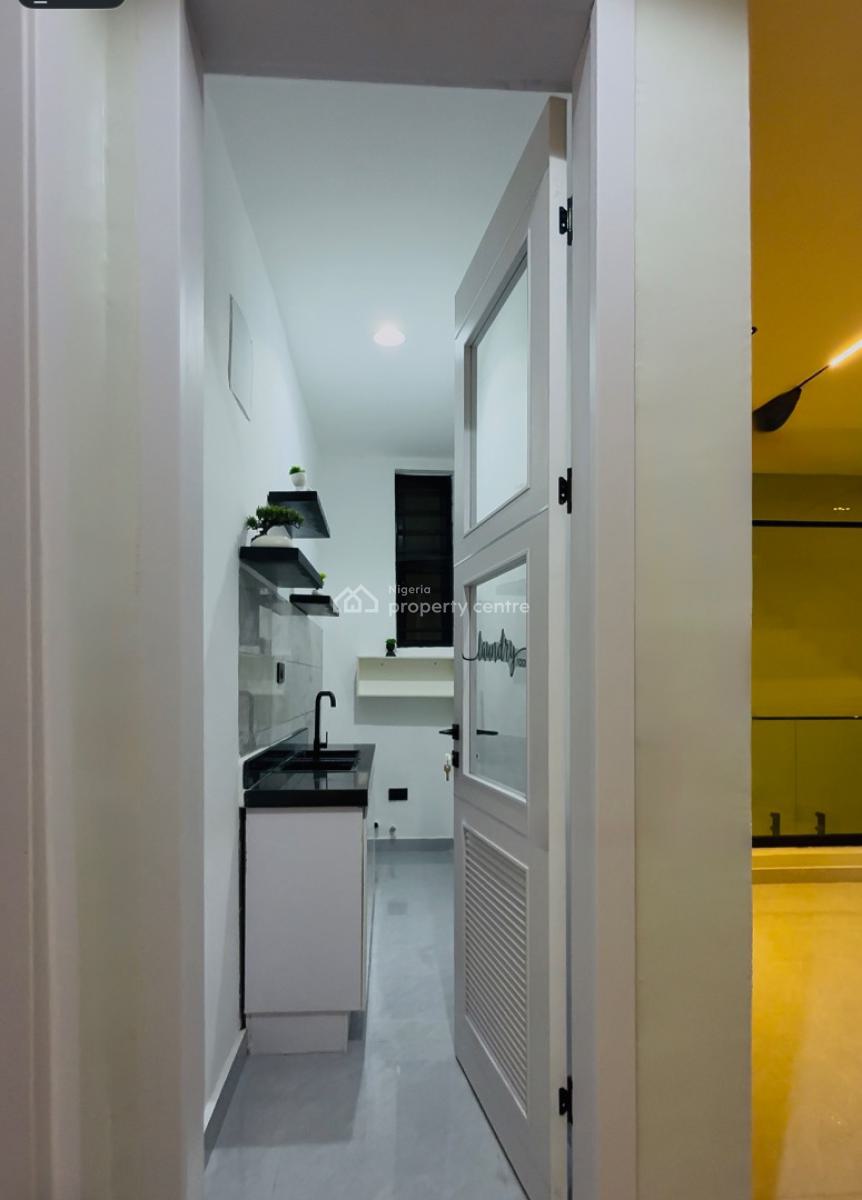 High Value Elite Luxury 5 Bedroom Duplex, Royal Pine Estate Orchid Road, Lekki, Lagos, Detached Duplex for Sale