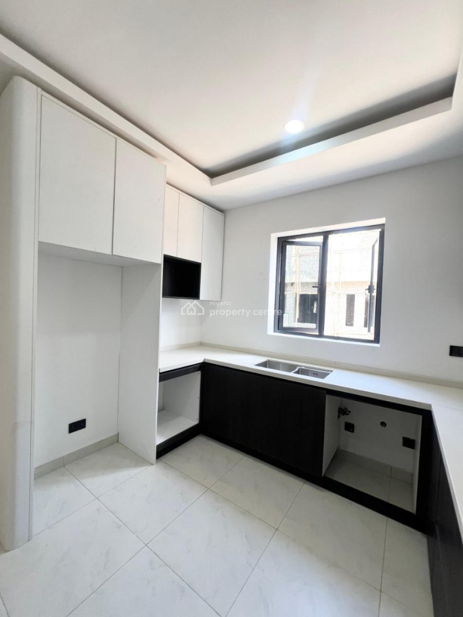Spacious 4-bedroom Fully Detached Duplex, Lekki Phase 1, Lekki, Lagos, Detached Duplex for Sale