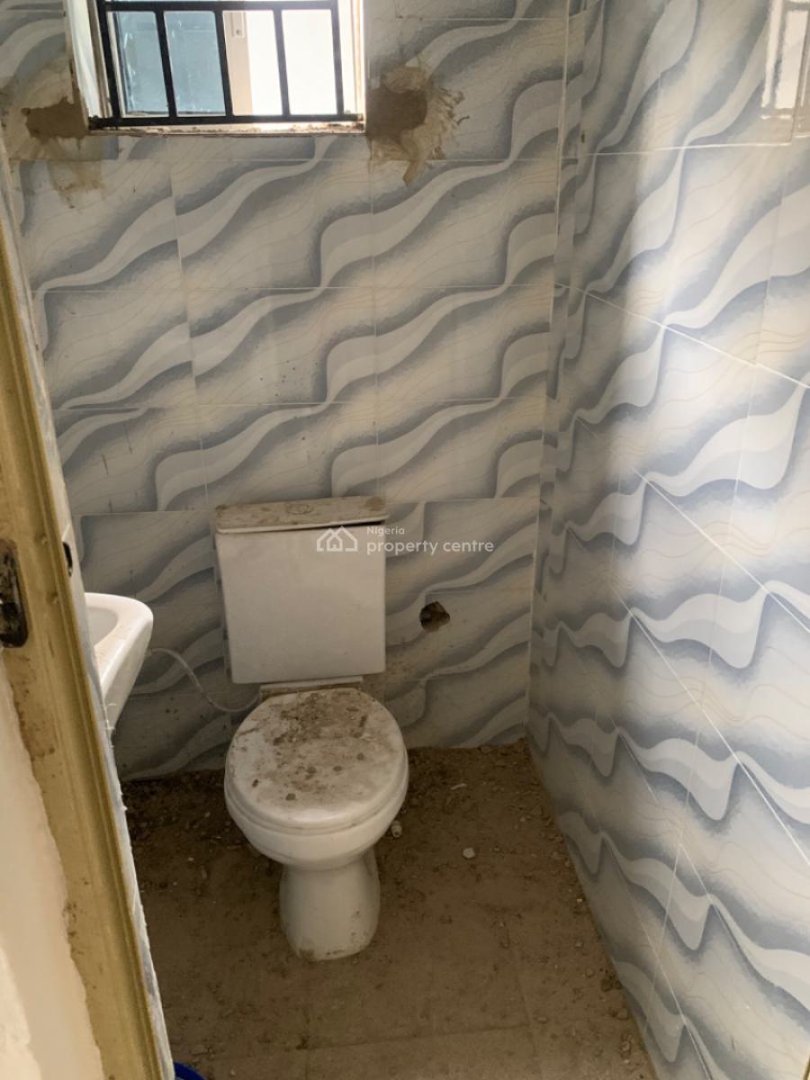 Luxury 2 Bedroom Flat, Gra Phase 1, Magodo, Lagos, Flat / Apartment for Rent