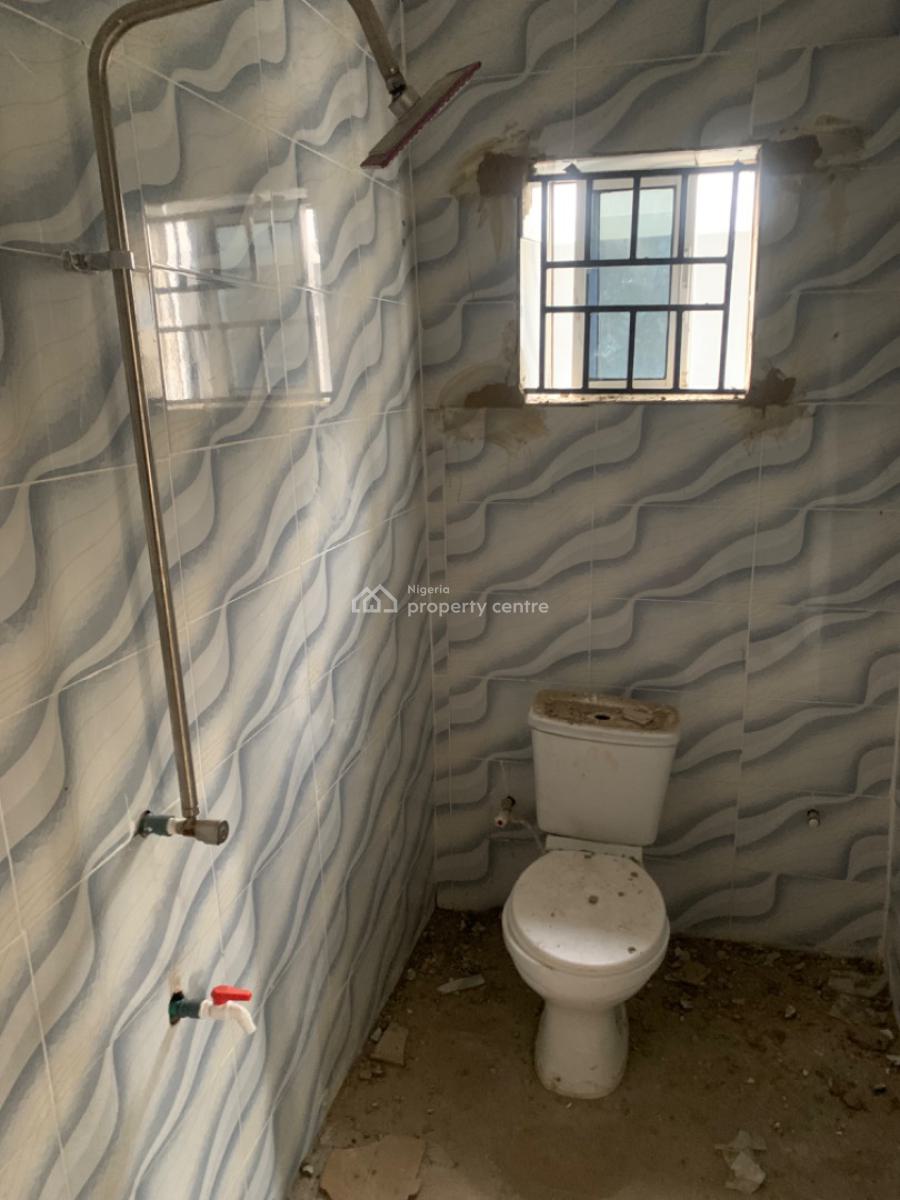 Luxury 2 Bedroom Flat, Gra Phase 1, Magodo, Lagos, Flat / Apartment for Rent