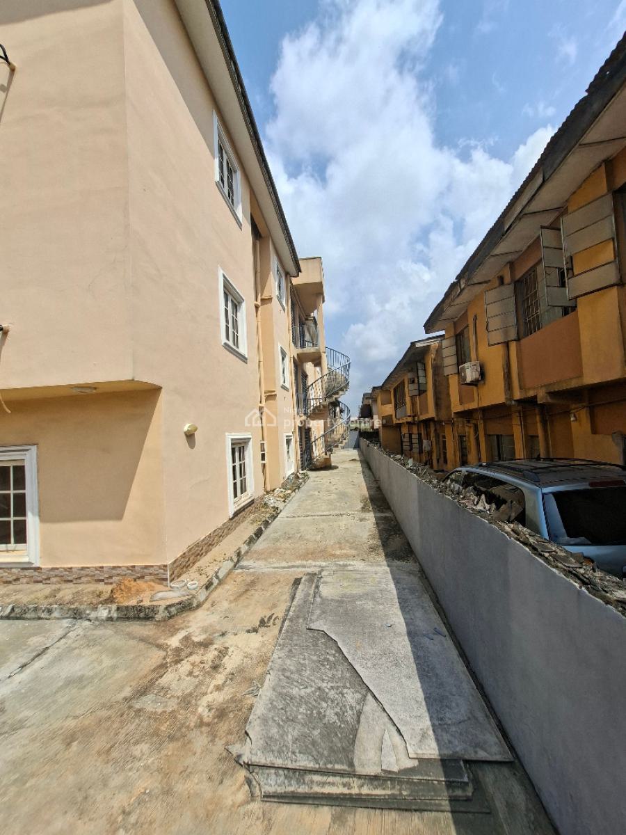 Solid Blick of 6flats with Cofo, Grandmate, Ago Palace, Isolo, Lagos, Block of Flats for Sale