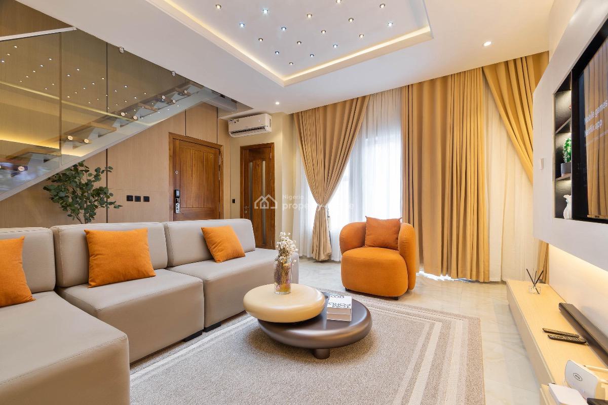 Brand New 2 Bedroom Maisonette, Lekki Phase 1, Lekki, Lagos, Flat / Apartment Short Let