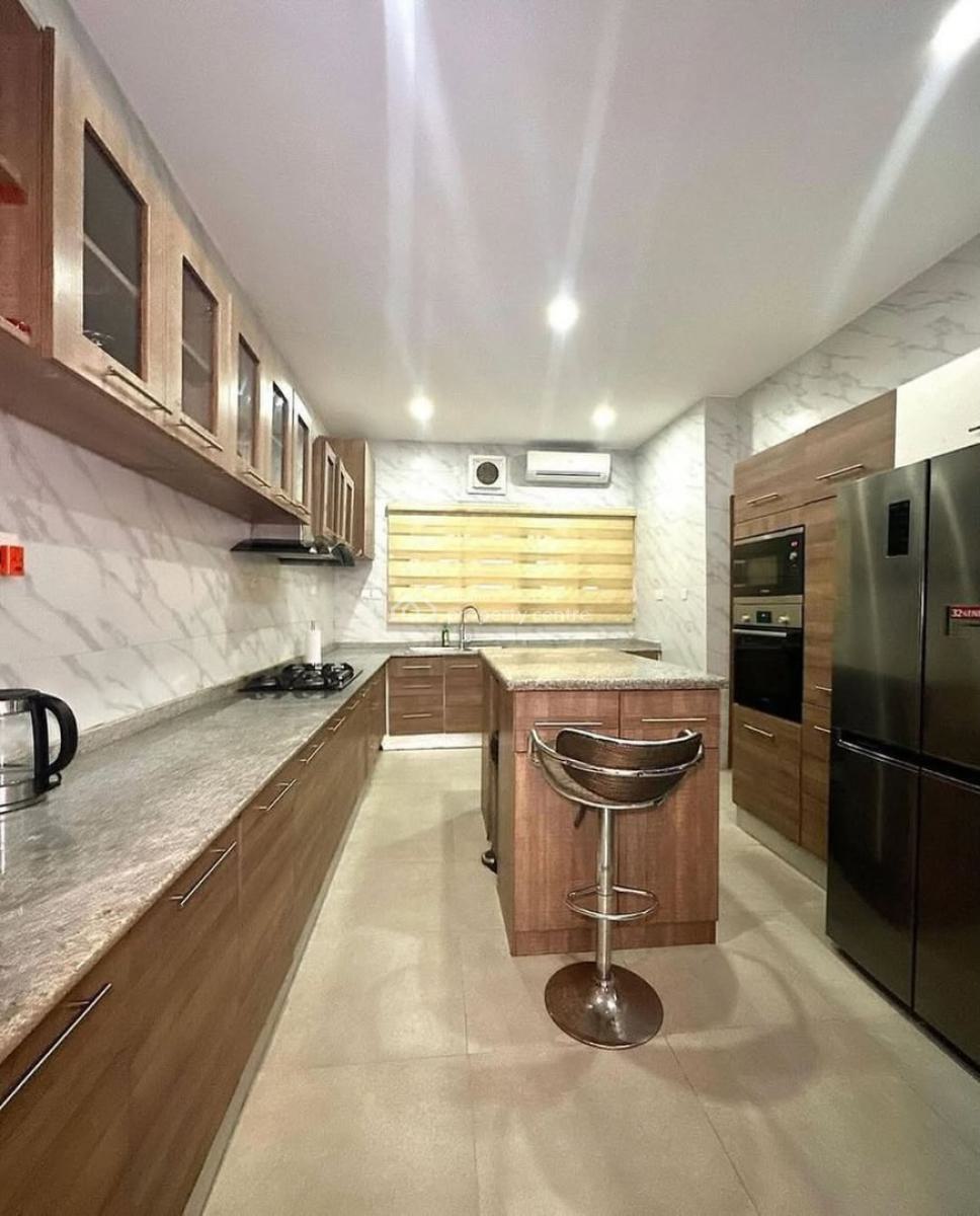 Exquisite Four-bedroom Terrace Apartment, Guzape District, Abuja, Flat / Apartment Short Let