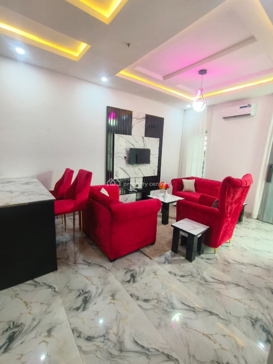 Lovely Flat for Your Peace of Mind, Mobil Road, Ilaje, Ajah, Lagos, Mini Flat (room and Parlour) Short Let