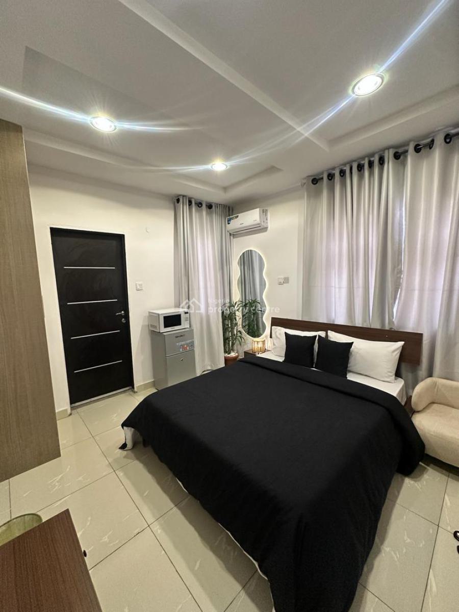 Sophisticated Jahi Atinuke Studio Apartment, Femi Gbajabiamila Crescent, Jahi, Abuja, Flat / Apartment Short Let