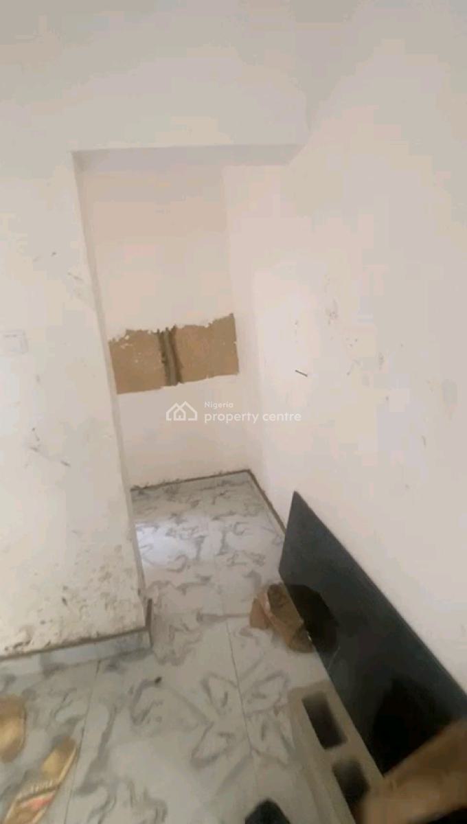 6 Nos of Studio Apartment All Tilled Pop and Kitchen Cabs, Off Odunsi Street, Bariga, Shomolu, Lagos, Self Contain (single Rooms) for Rent