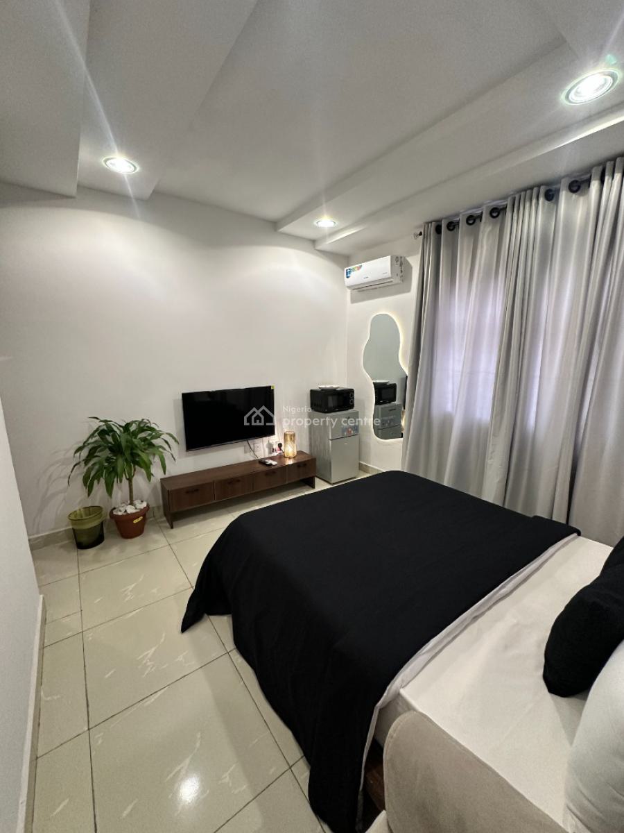 Sophisticated Jahi Amina Studio Apartment, Femi Gbajabiamila Crescent, Jahi, Abuja, Flat / Apartment Short Let