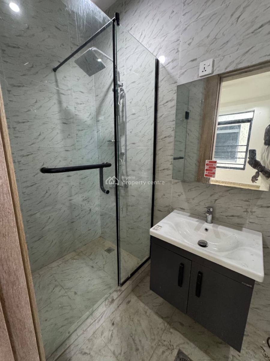 a Brand New Fully Serviced 3 Bedroom Flat with a Room Bq, Victoria Island (vi), Lagos, Flat / Apartment for Rent
