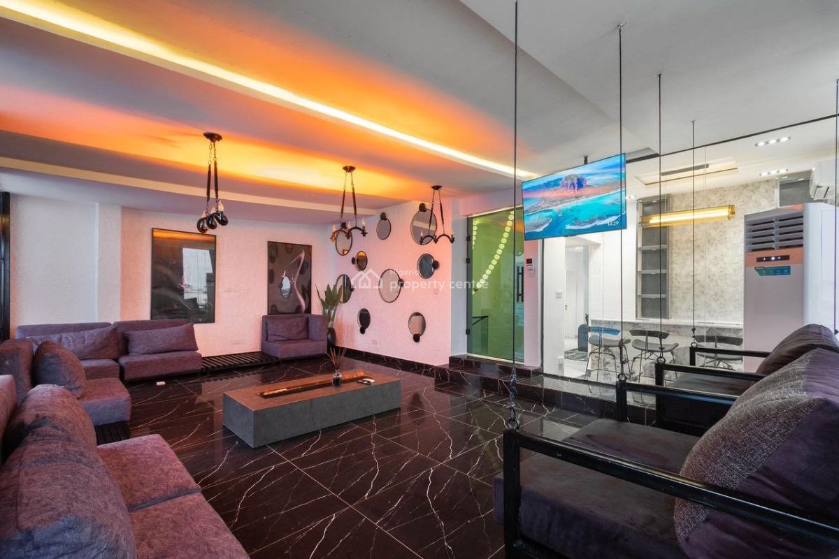 Luxurious and Unique 5 Bedroom Terraced Duplex, Admiralty Way, Lekki Phase 1, Lekki, Lagos, Flat / Apartment Short Let