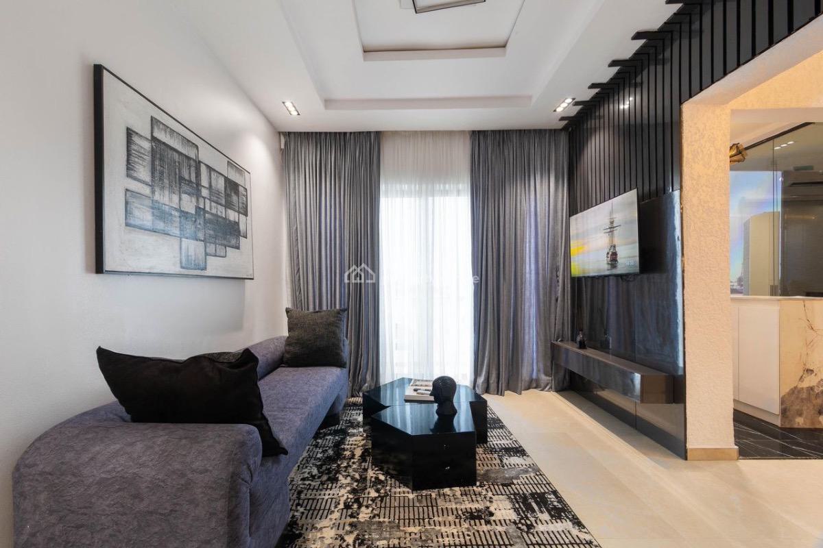 Luxurious and Unique 5 Bedroom Terraced Duplex, Admiralty Way, Lekki Phase 1, Lekki, Lagos, Flat / Apartment Short Let