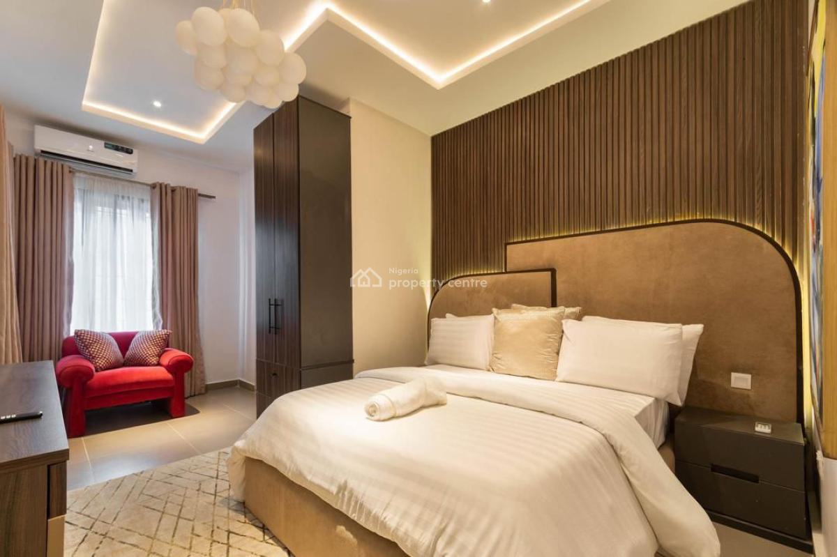 Luxurious and Unique 5 Bedroom Terraced Duplex, Admiralty Way, Lekki Phase 1, Lekki, Lagos, Flat / Apartment Short Let