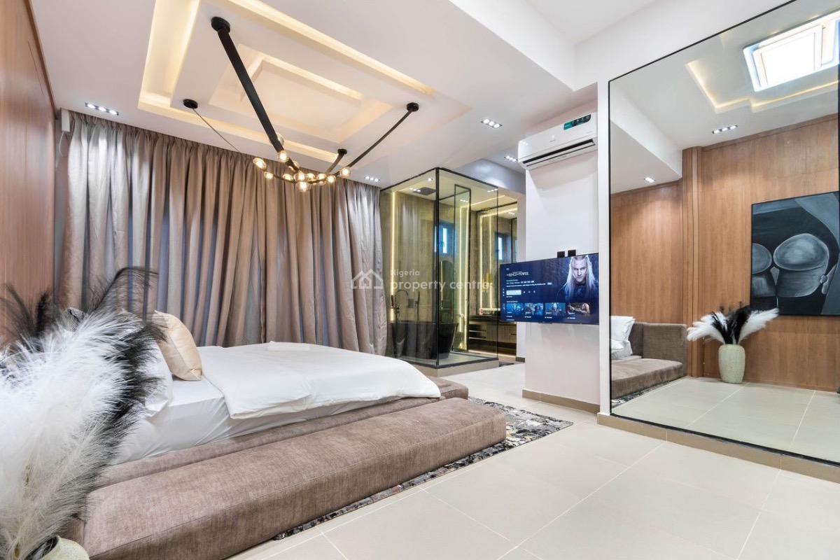 Luxurious and Unique 5 Bedroom Terraced Duplex, Admiralty Way, Lekki Phase 1, Lekki, Lagos, Flat / Apartment Short Let