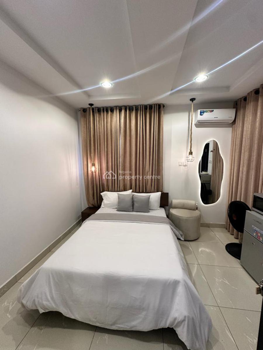 Sophisticated Jahi Yamna Studio Apartment, Femi Gbajabiamila Crescent, Jahi, Abuja, Flat / Apartment Short Let