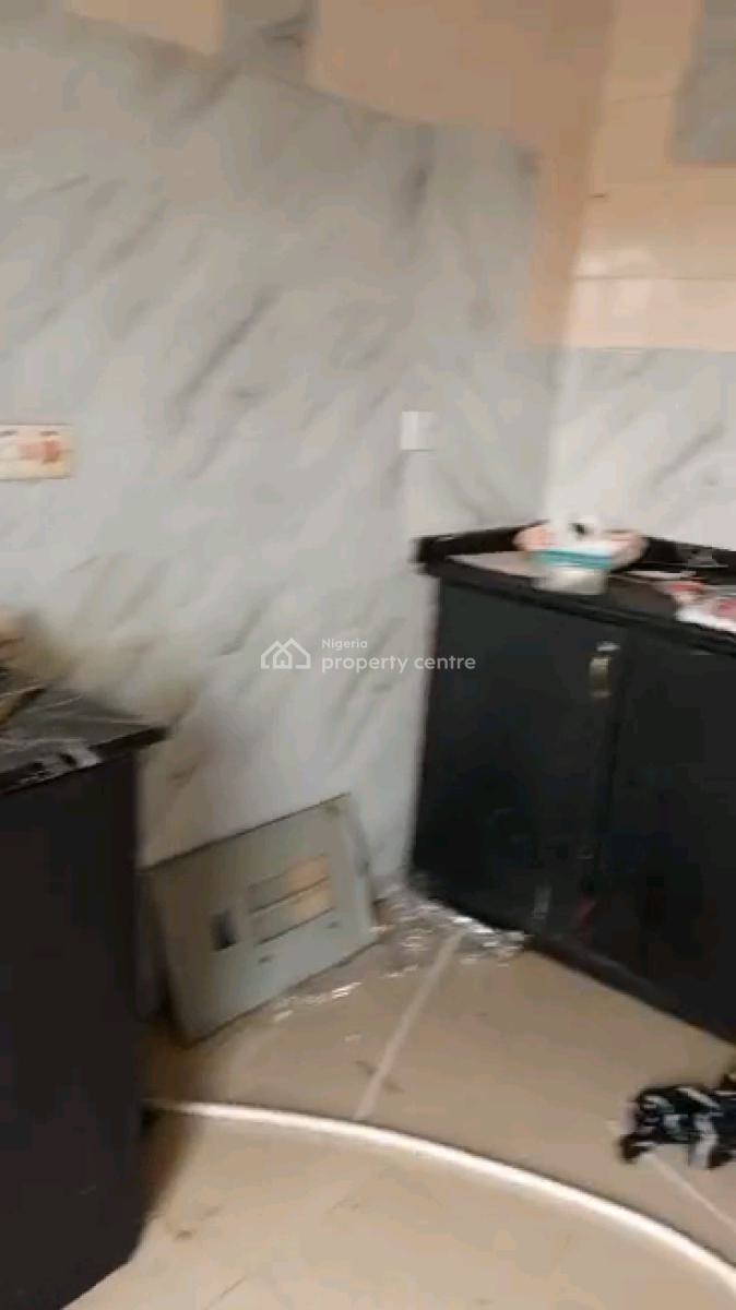 Decent 2 Bedrooms Ground Flat Both Rooms Ensuite N Guest Toilet, Jonsland Axis, Ifako, Gbagada, Lagos, Flat / Apartment for Rent