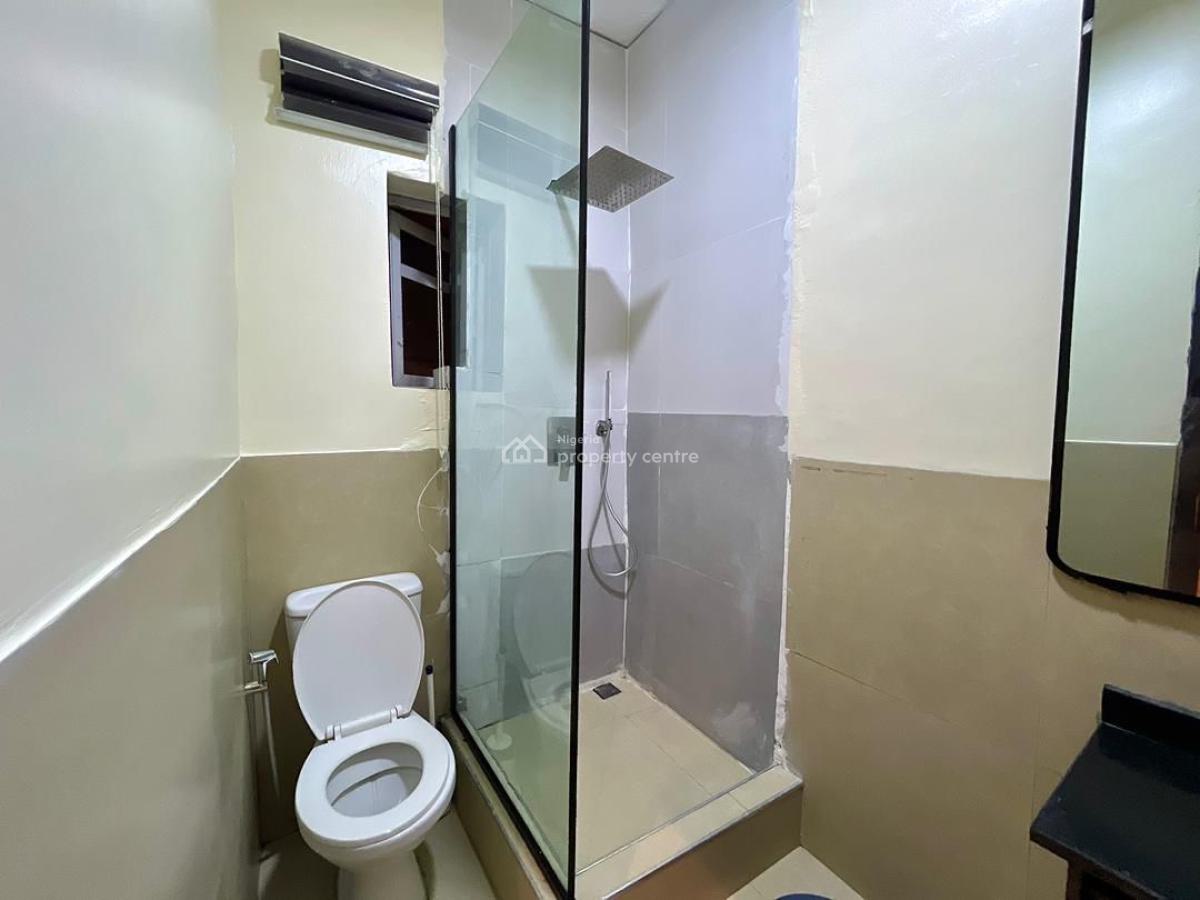 3 Bedroom Apartment, Lekki Phase 1, Lekki, Lagos, Flat / Apartment Short Let