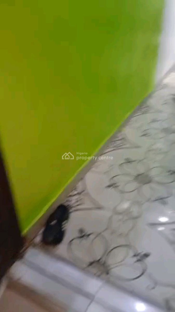 Standard  Mini Flat Upstairs with  Pop,, Onike, Yaba, Lagos, Mini Flat (room and Parlour) for Rent