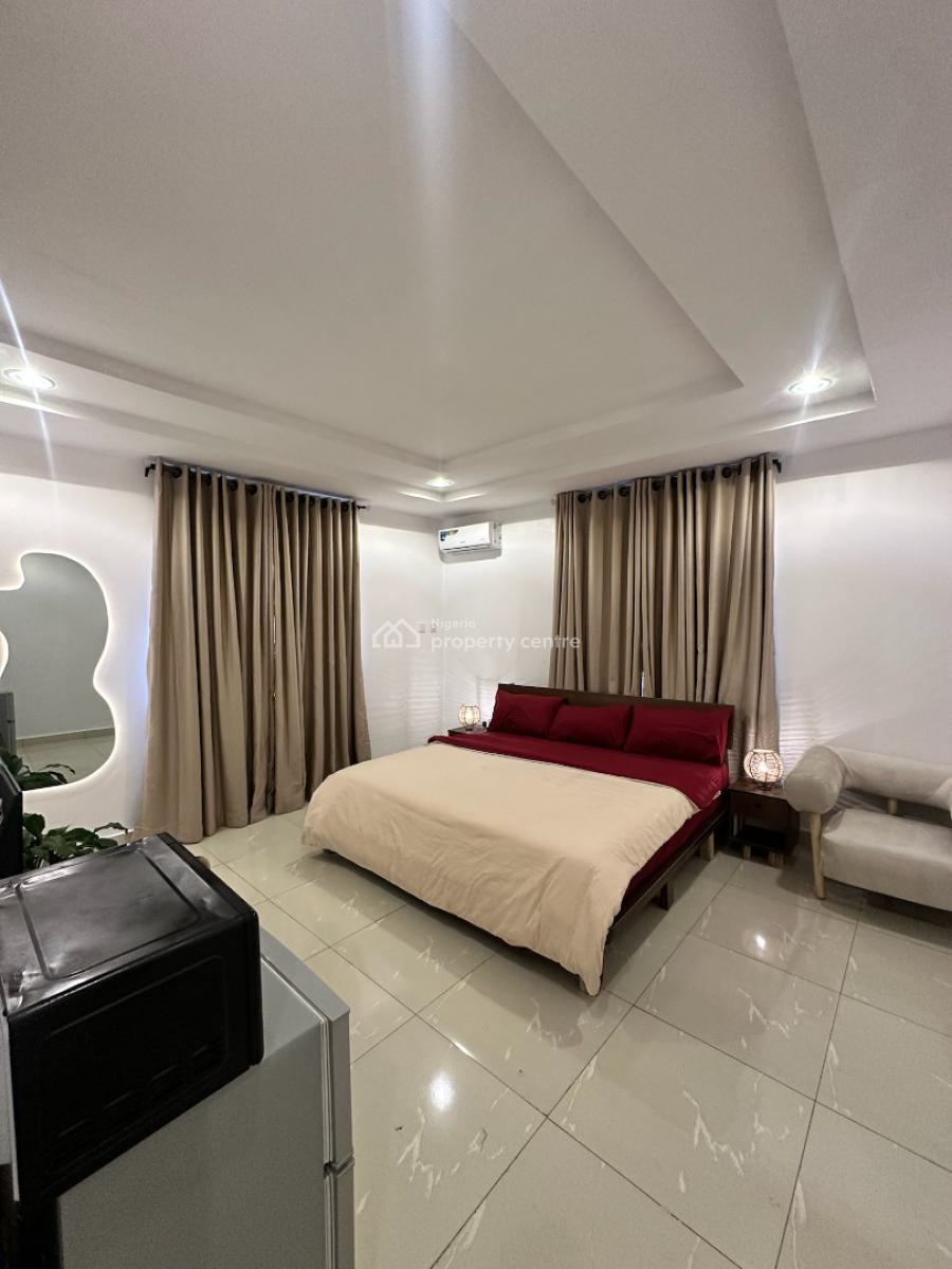 Sophisticated Studio Apartment, Femi Gbajabiamila Crescent, Jahi, Abuja, Flat / Apartment Short Let