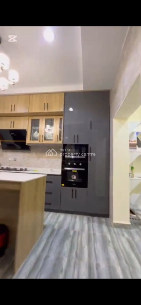 3 Bedroom Apartment, Gilmour Area, Jahi, Abuja, Block of Flats for Sale